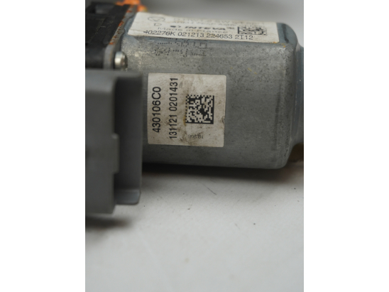 MECANISME+MOTEUR LEVE-GLACE AVD