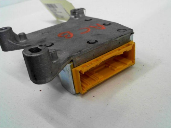 BOITIER PYROTECHNIQUE