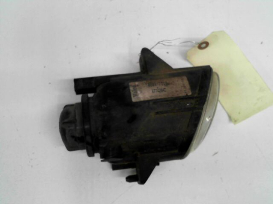 PHARE ANTIBROUILLARD AVD