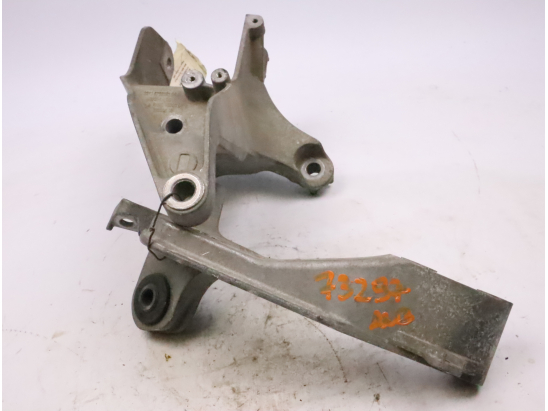 SUPPORT BOITE DE VITESSE