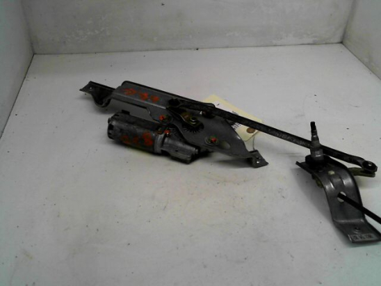 MOTEUR ESSUIE-GLACE AR