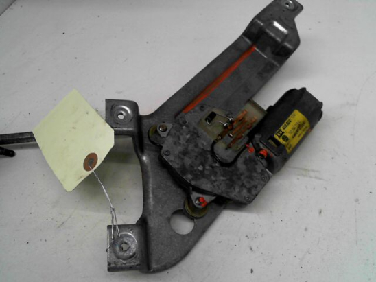 MOTEUR ESSUIE-GLACE AR