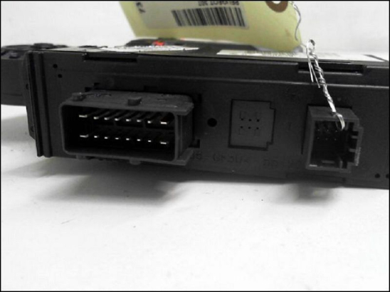 MOTEUR LEVE-VITRE AVD