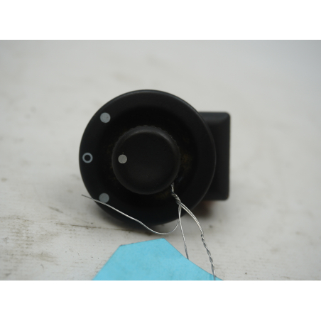 COMMANDE RETROVISSEUR EXT ELECTRIQUE