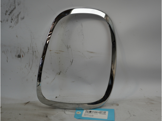 ENTOURAGE FEUX ARRIERE D