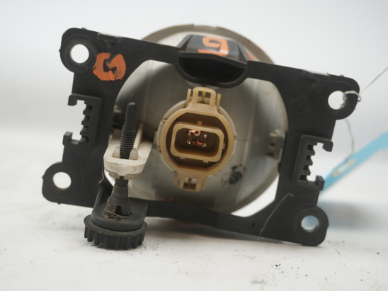 PHARE ANTIBROUILLARD AVG