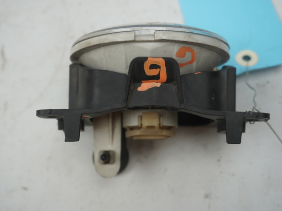 PHARE ANTIBROUILLARD AVG