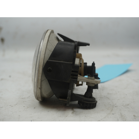 PHARE ANTIBROUILLARD AVD