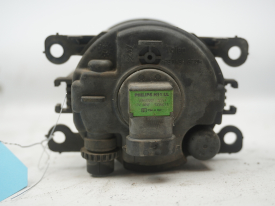 PHARE ANTIBROUILLARD AVG