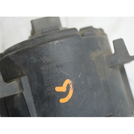 PHARE ANTIBROUILLARD AVG