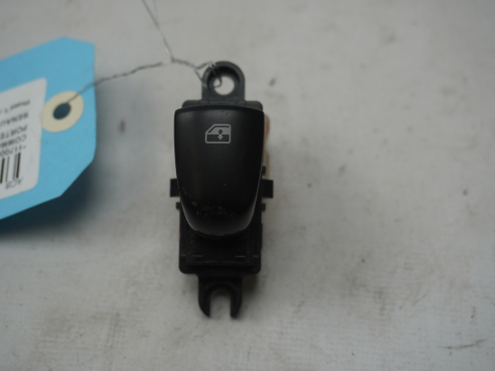 COMMANDE LEVE-GLACE PORTE ARD