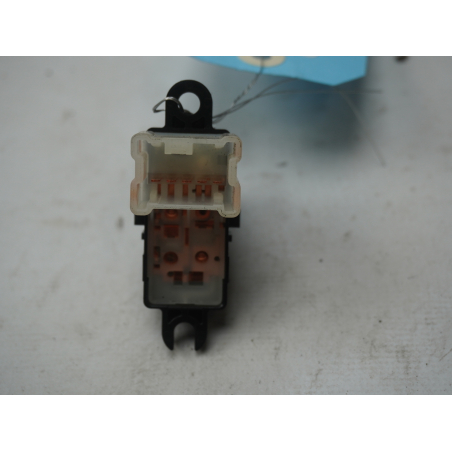 COMMANDE LEVE-GLACE PORTE ARD