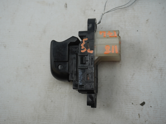 COMMANDE LEVE-GLACE PORTE ARG