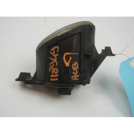 PHARE ANTIBROUILLARD AVD