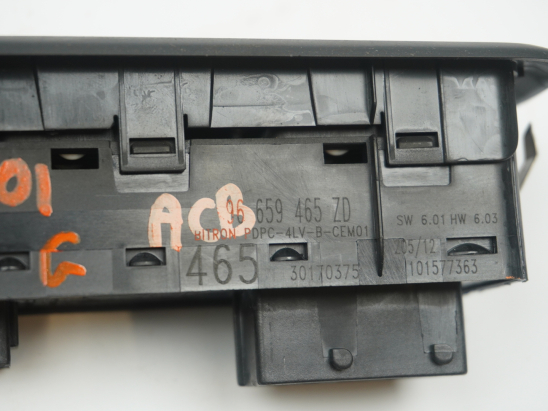 COMMANDE LEVE-GLACE PORTE AVG