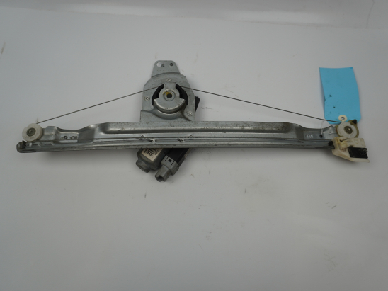 MECANISME+MOTEUR LEVE-GLACE ARG