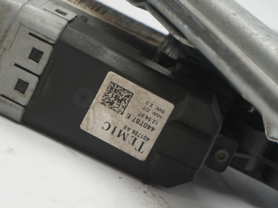 MECANISME+MOTEUR LEVE-GLACE ARG