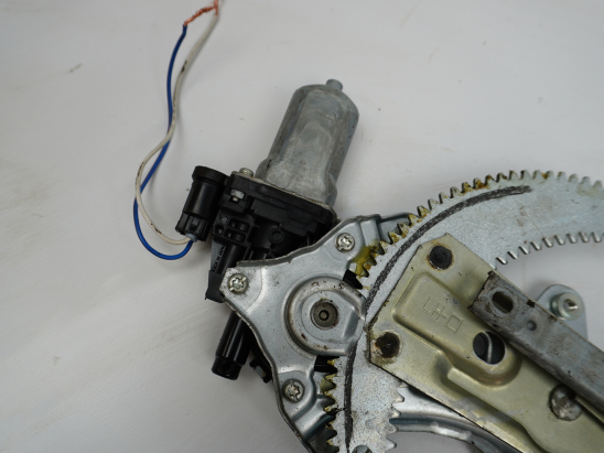 MECANISME+MOTEUR LEVE-GLACE AVG