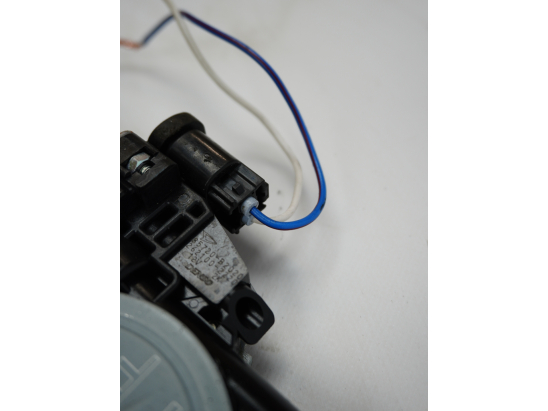 MECANISME+MOTEUR LEVE-GLACE AVG