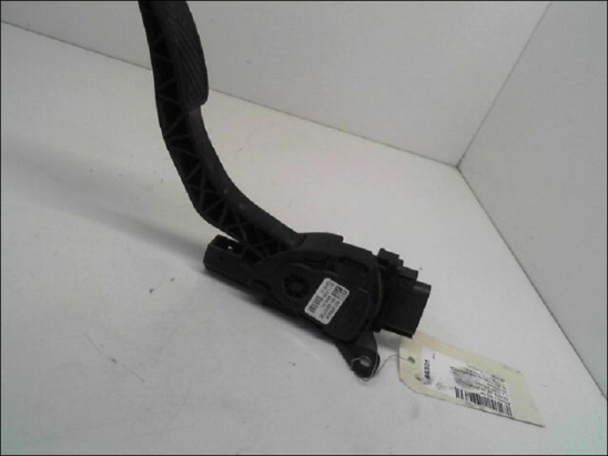 POTENTIOMETRE ACCELERATEUR