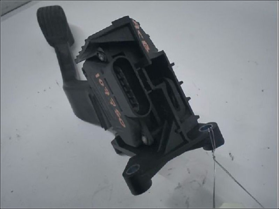 POTENTIOMETRE ACCELERATEUR