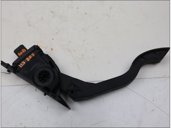 POTENTIOMETRE ACCELERATEUR