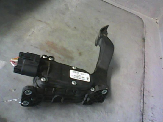 POTENTIOMETRE ACCELERATEUR