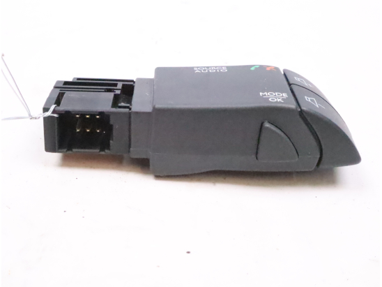 Commande autoradio occasion DACIA DOKKER Phase 2 BREAK - 1.5 DCI 95ch