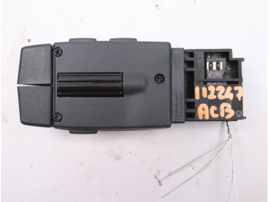 Commande autoradio occasion DACIA DOKKER Phase 2 BREAK - 1.5 DCI 95ch