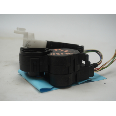 MOTEUR VOLET DE CHAUFFAGE