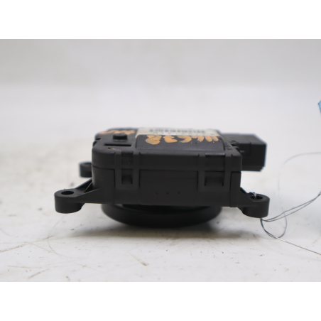 MOTEUR VOLET DE CHAUFFAGE