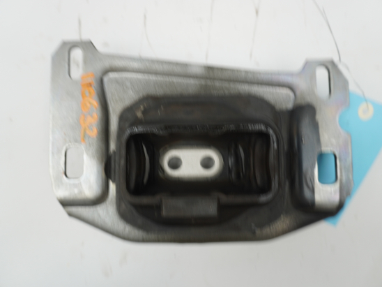 SUPPORT BOITE DE VITESSE