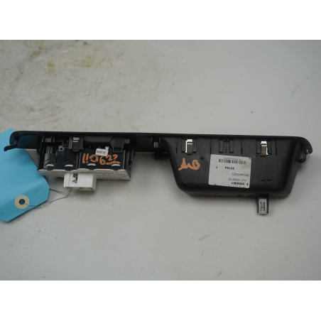 COMMANDE LEVE-GLACE PORTE AVG