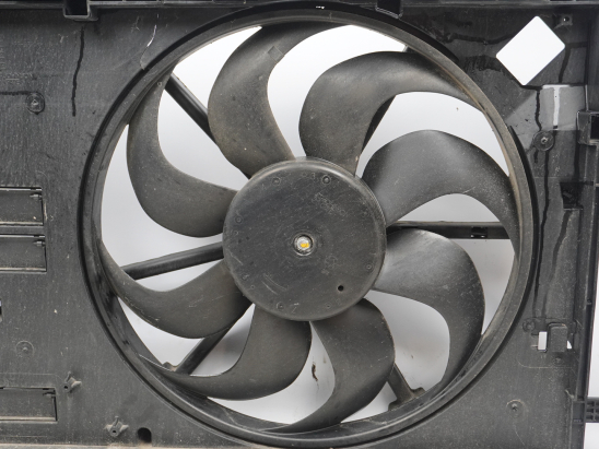 VENTILATEUR DE REFROIDISSEMENT