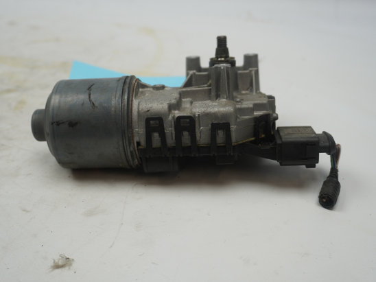 MOTEUR ESSUIE-GLACE AV