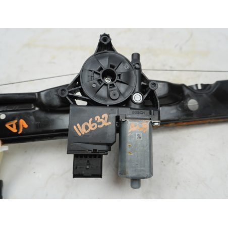 MECANISME+MOTEUR LEVE-GLACE AVD