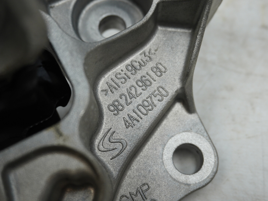 SUPPORT BOITE DE VITESSE