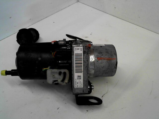 POMPE DIRECTION ASSISTEE