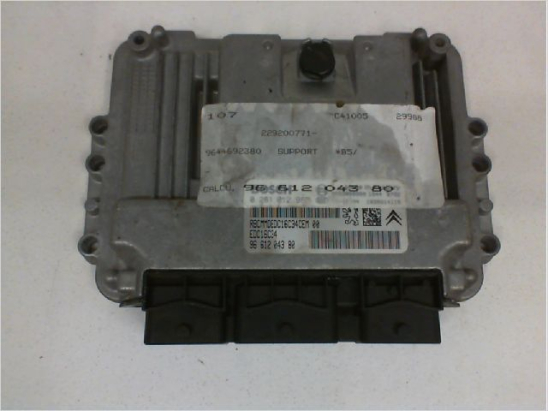 Calculateur moteur occasion CITROEN C4 I Phase 1 - 1.6 HDi 110ch