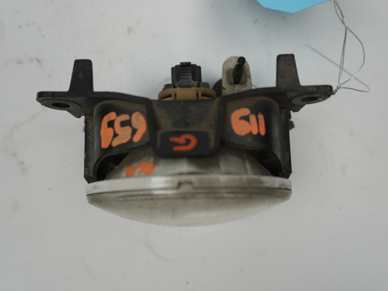 PHARE ANTIBROUILLARD AVG