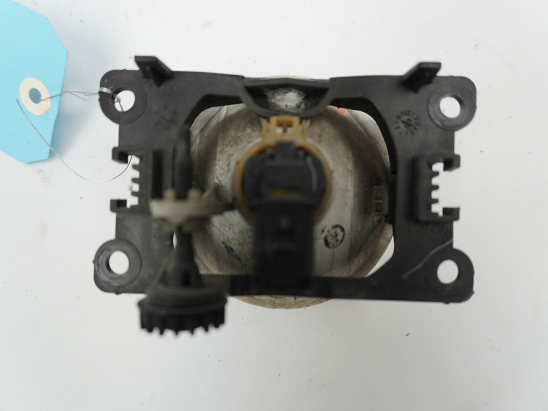 PHARE ANTIBROUILLARD AVG