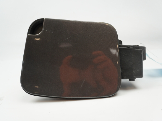 VOLET DE TRAPPE CARBURANT