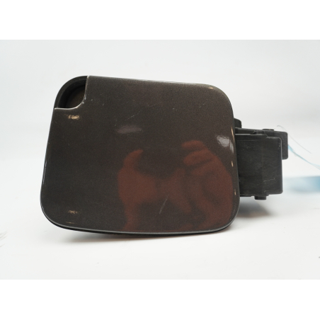 VOLET DE TRAPPE CARBURANT