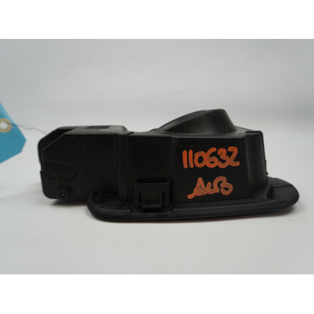 VOLET DE TRAPPE CARBURANT