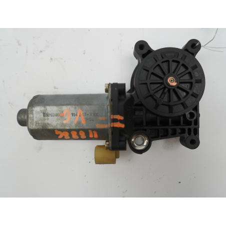 MOTEUR LEVE-VITRE AVG