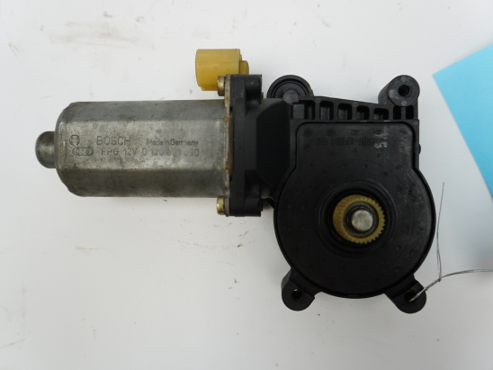 MOTEUR LEVE-VITRE AVG