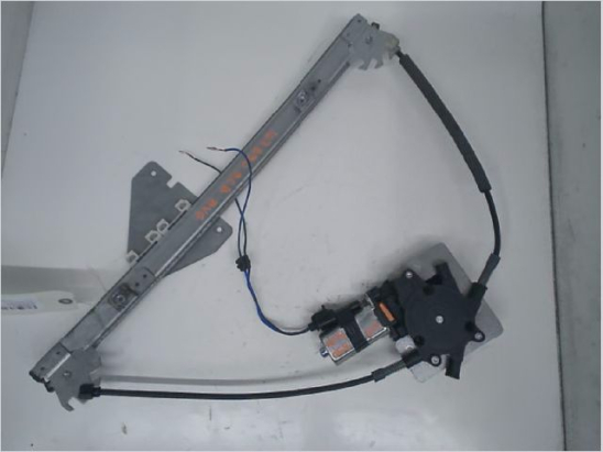 Mecanisme+moteur leve-glace avg occasion VOLKSWAGEN FOX Phase 1 - 1.2 6v 55ch