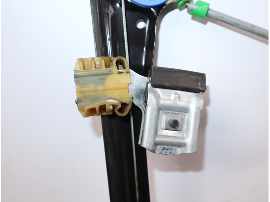 MECANISME+MOTEUR LEVE-GLACE AVD