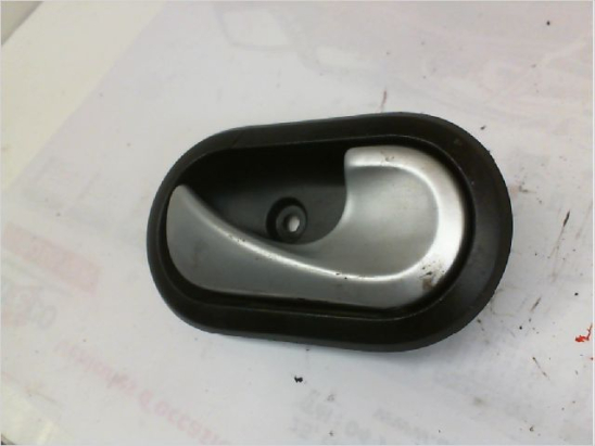 POIGNEE INT PORTE AVD