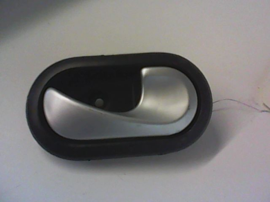 POIGNEE INT PORTE AVD